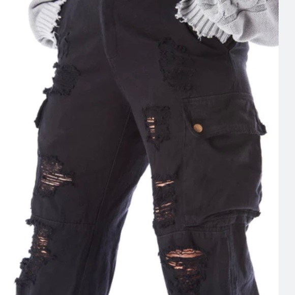 LF Distressed Cargo Pant - Picture 5 of 5